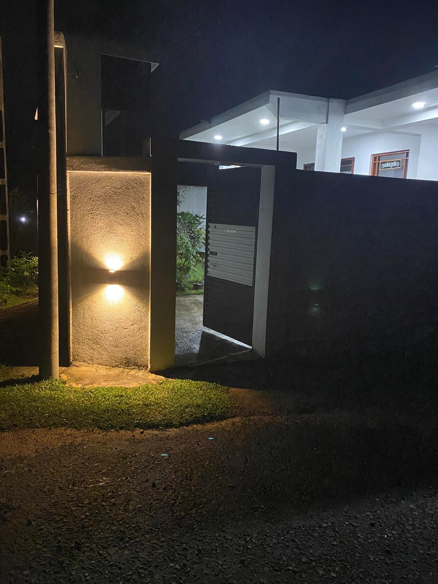 Продается 2-комнатный дом, Камбуругамува, Шри-Ланка