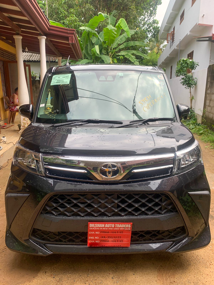 Аренда авто Toyota roomy, Коломбо, Шри-Ланка, 150.00$ в день
